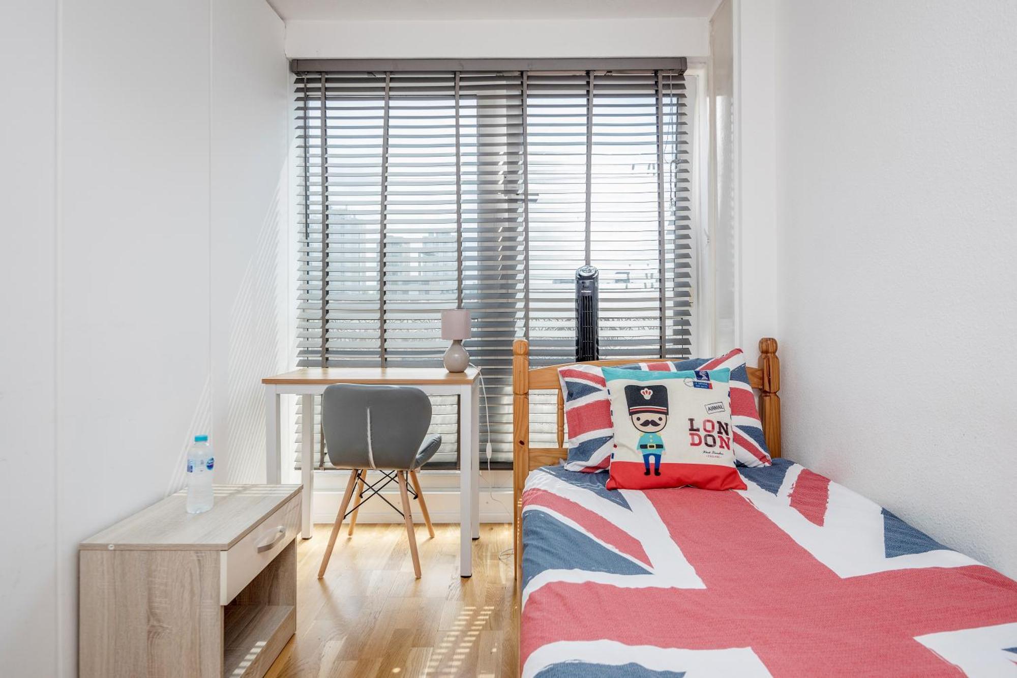 4-Bedroom Flat Near Bigben,Parliament & London Eye Exterior foto